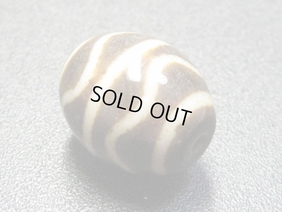 画像2: 至純風化紋・水紋天珠 19mm (2)