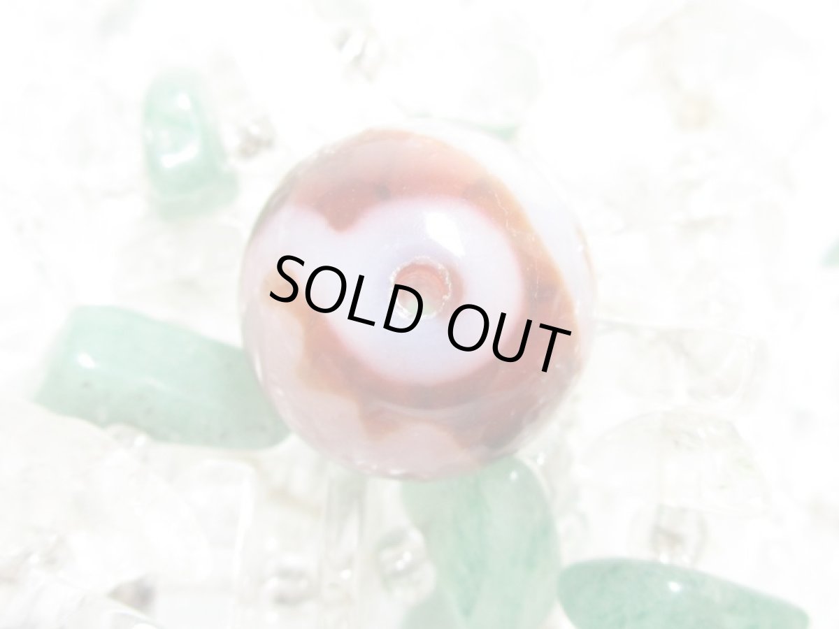 画像4: 紅鱗紋丸型・水蓮花天珠 14mm (4)