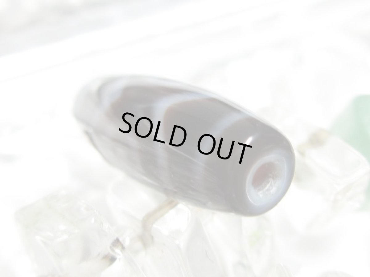 画像4: 黒地至純・三眼天珠 20mm (4)