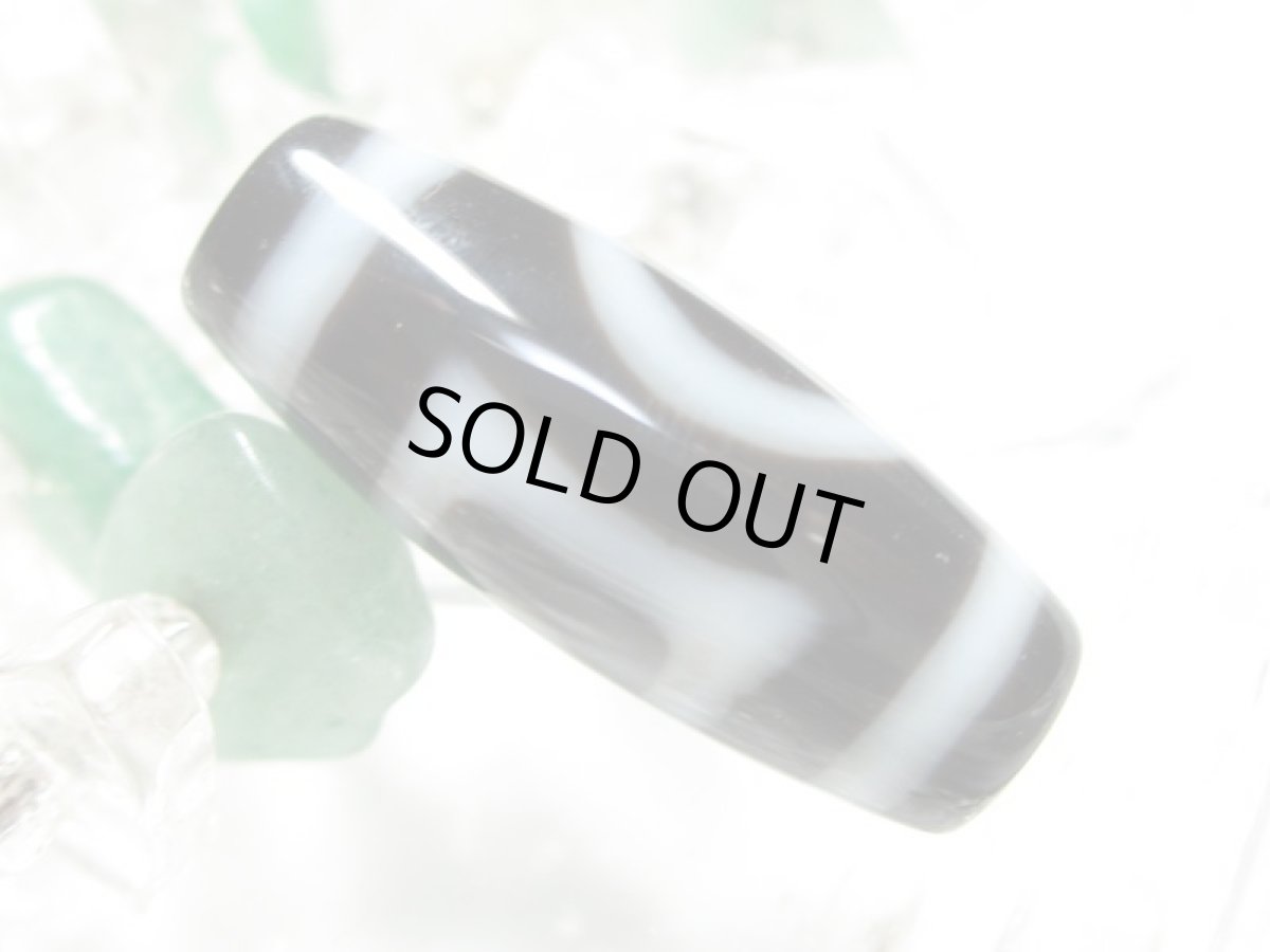 画像3: 黒地至純・天地星辰天珠 20mm (3)