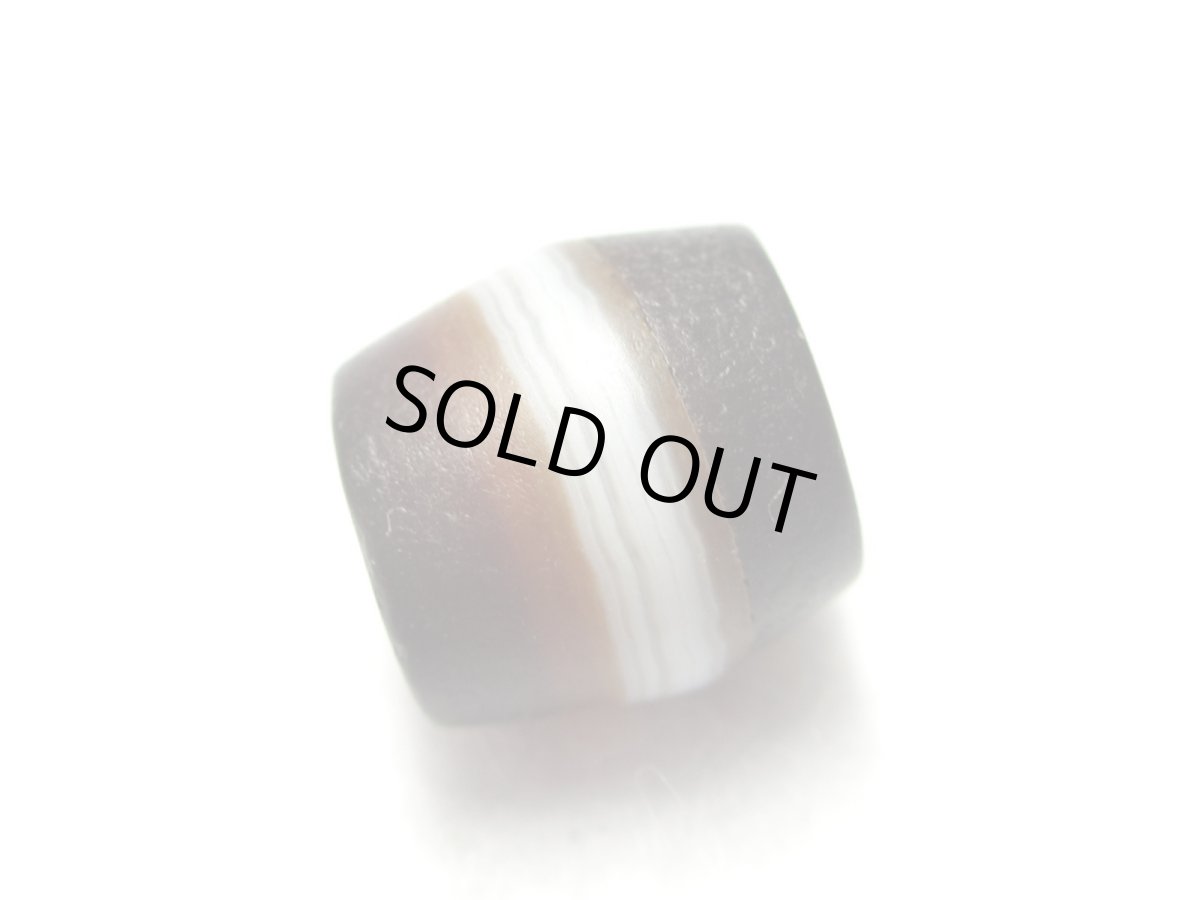 画像2: 天然線天珠 10mm (2)