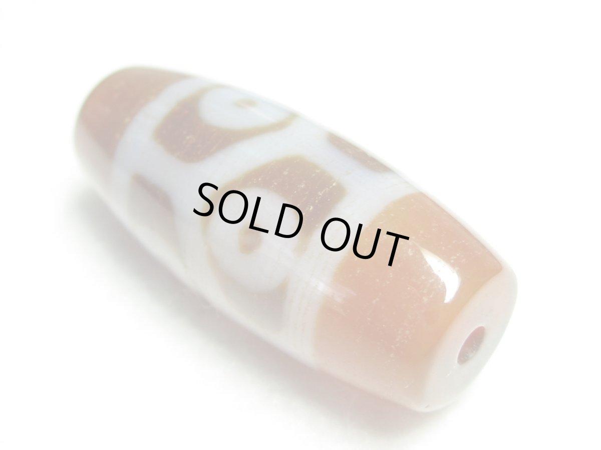 画像2: 三色天珠・六眼亀甲長壽天珠 35mm (2)