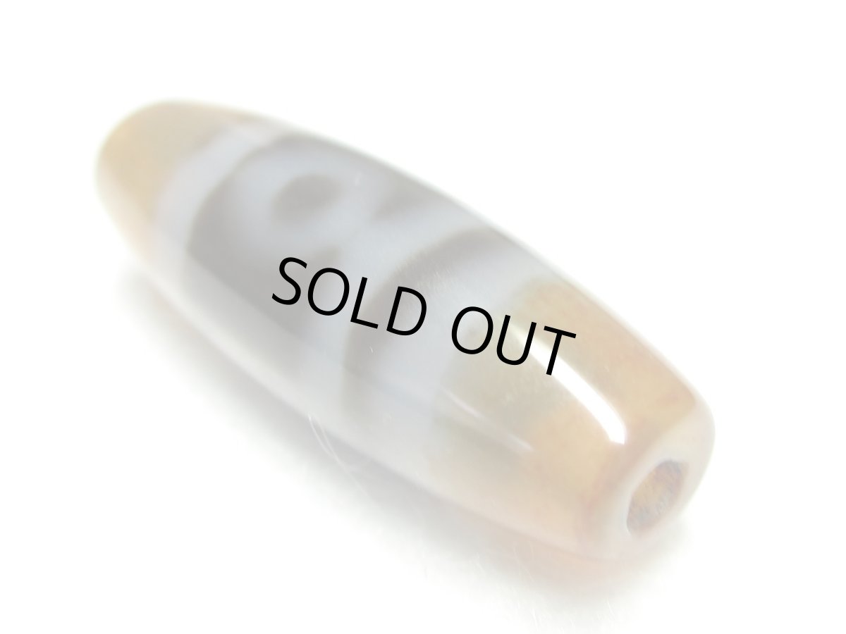 画像2: 三色天珠・一眼山形天珠 30mm (2)