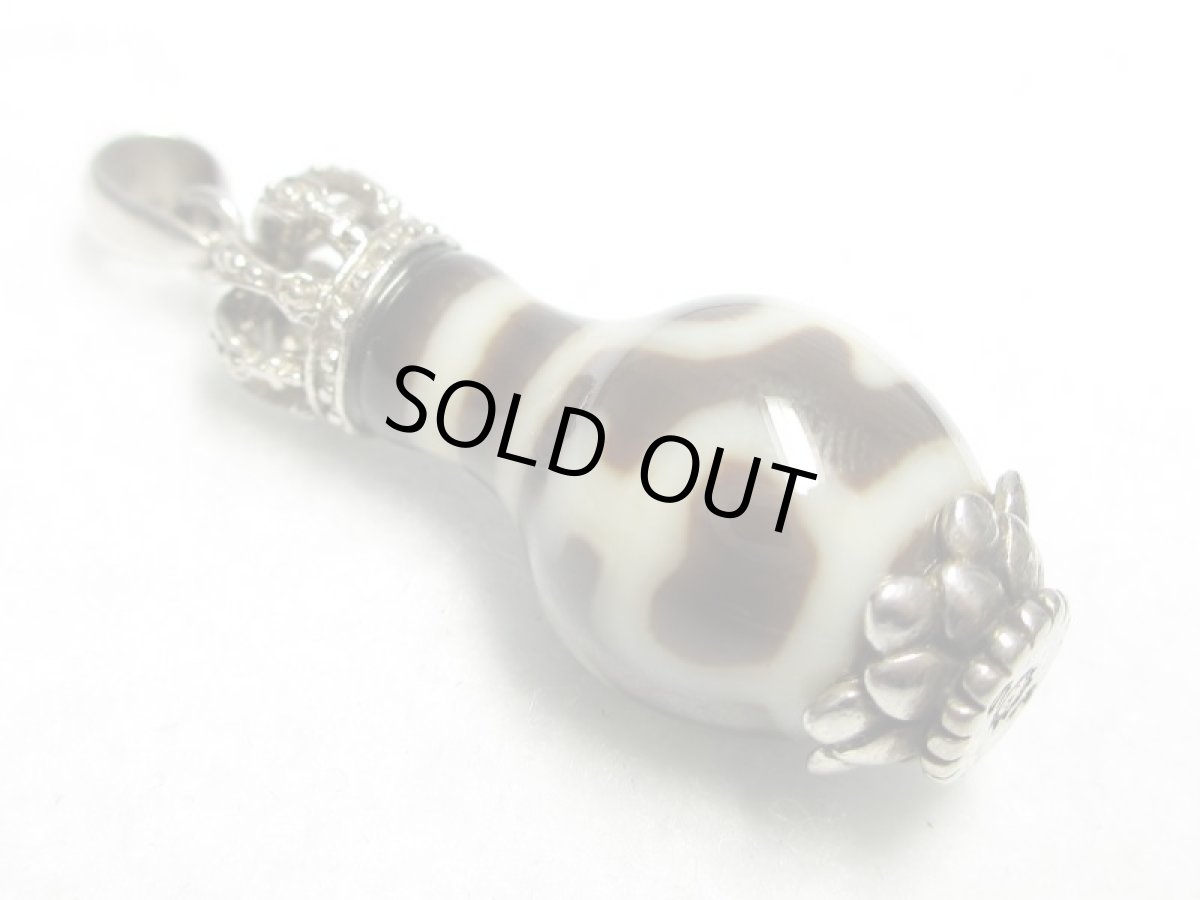 画像2: 黒地至純・宝瓶天珠　ネックレストップ (2)