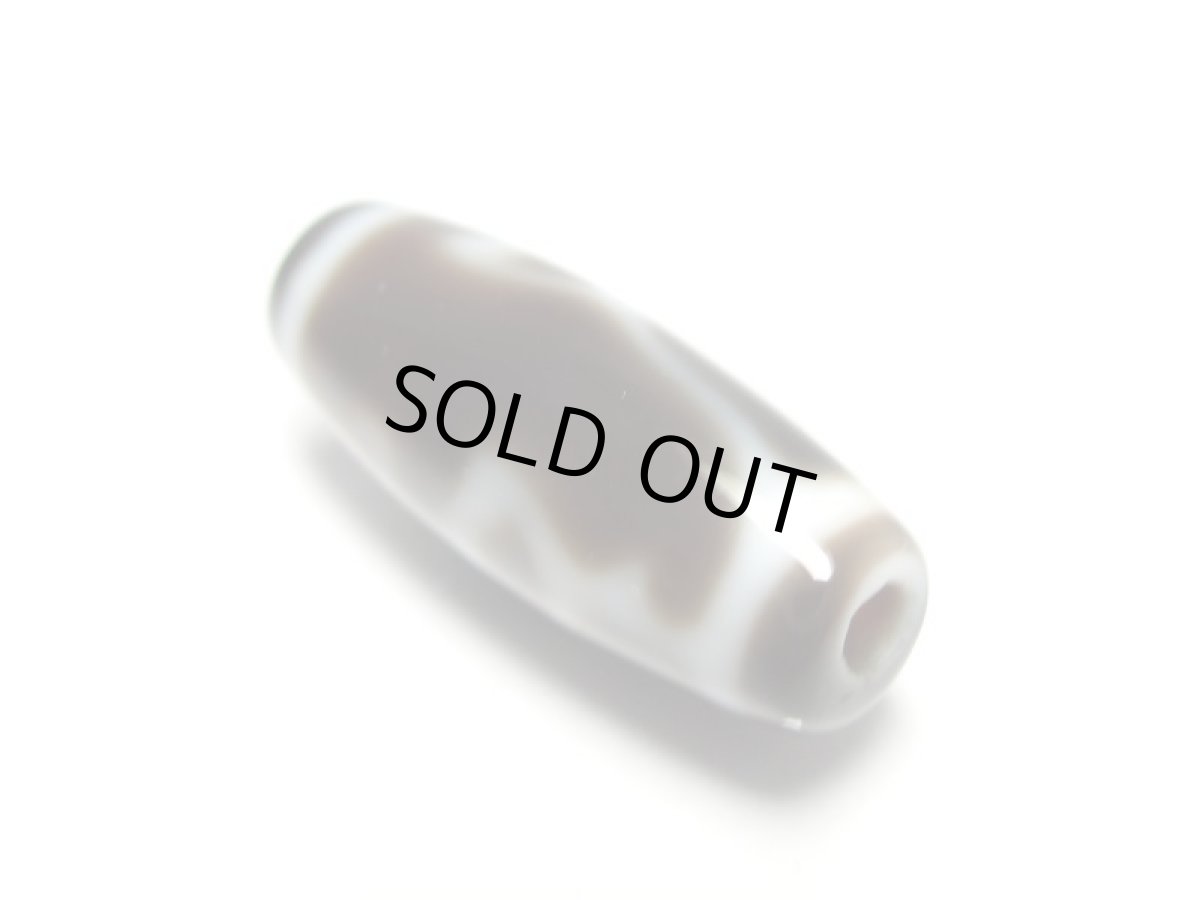 画像4: 黒地至純・水蓮花天珠 20mm (4)