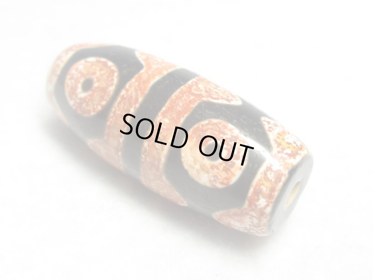 画像2: 四線虎牙六眼天珠 (2)