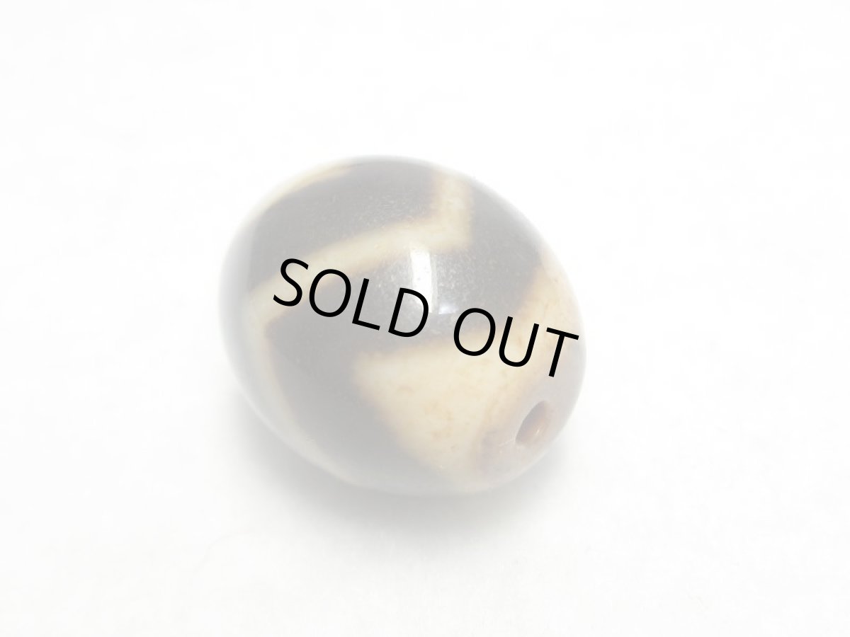 画像4: 至純風化紋・双虎牙天珠 16mm (4)