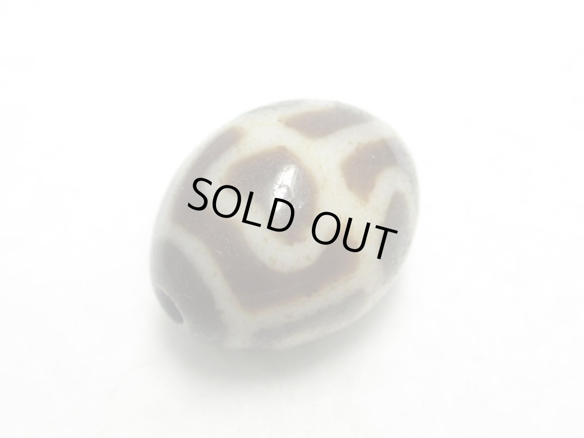 画像3: 至純風化紋・亀甲蓮花天珠 17mm (3)