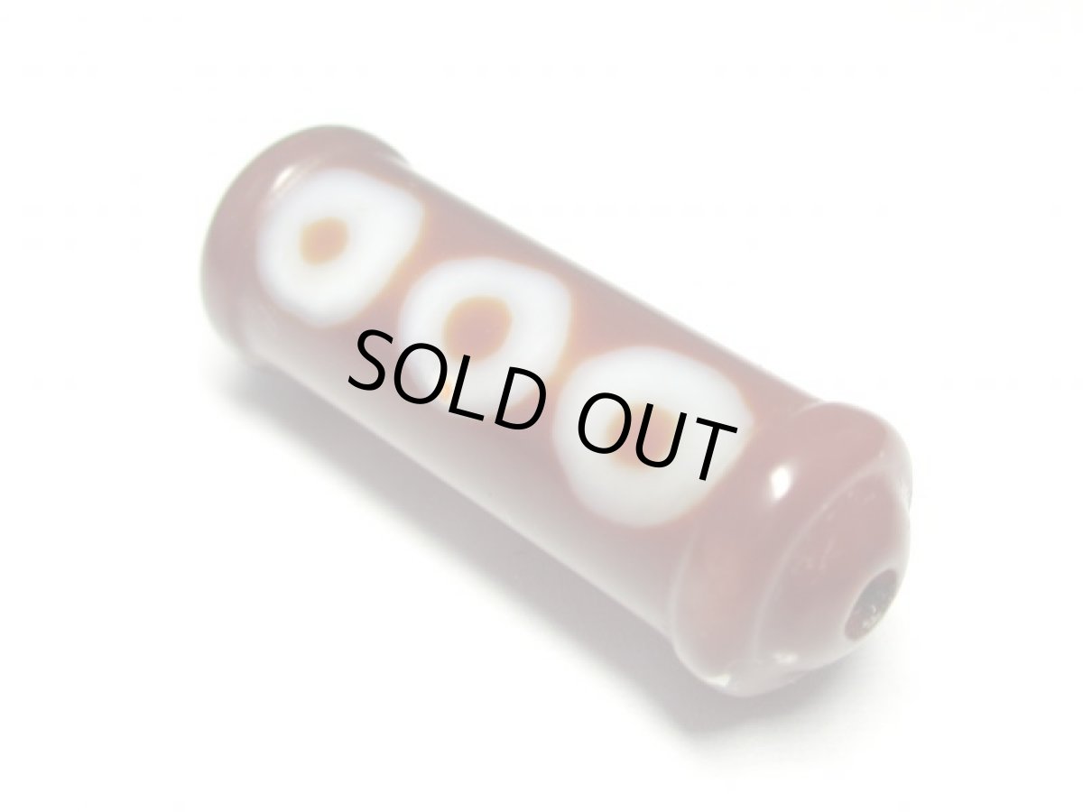 画像2: 老鉱朱砂紅・三眼財宝天王天珠 28mm (2)