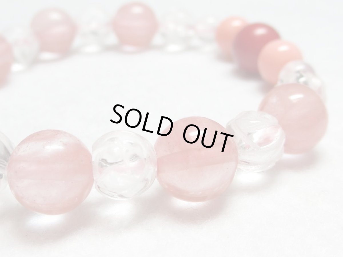 画像4: 水蓮花天珠ブレス・インカローズ・ローズクォーツ・珊瑚(染め)【130712】  (4)