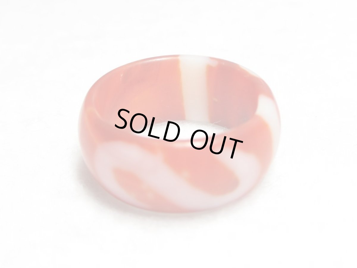 画像4: 老鉱朱砂紅天珠・水蓮花天珠 金銭鉤天珠 一眼天珠指輪 リング　15.4mm　 (4)