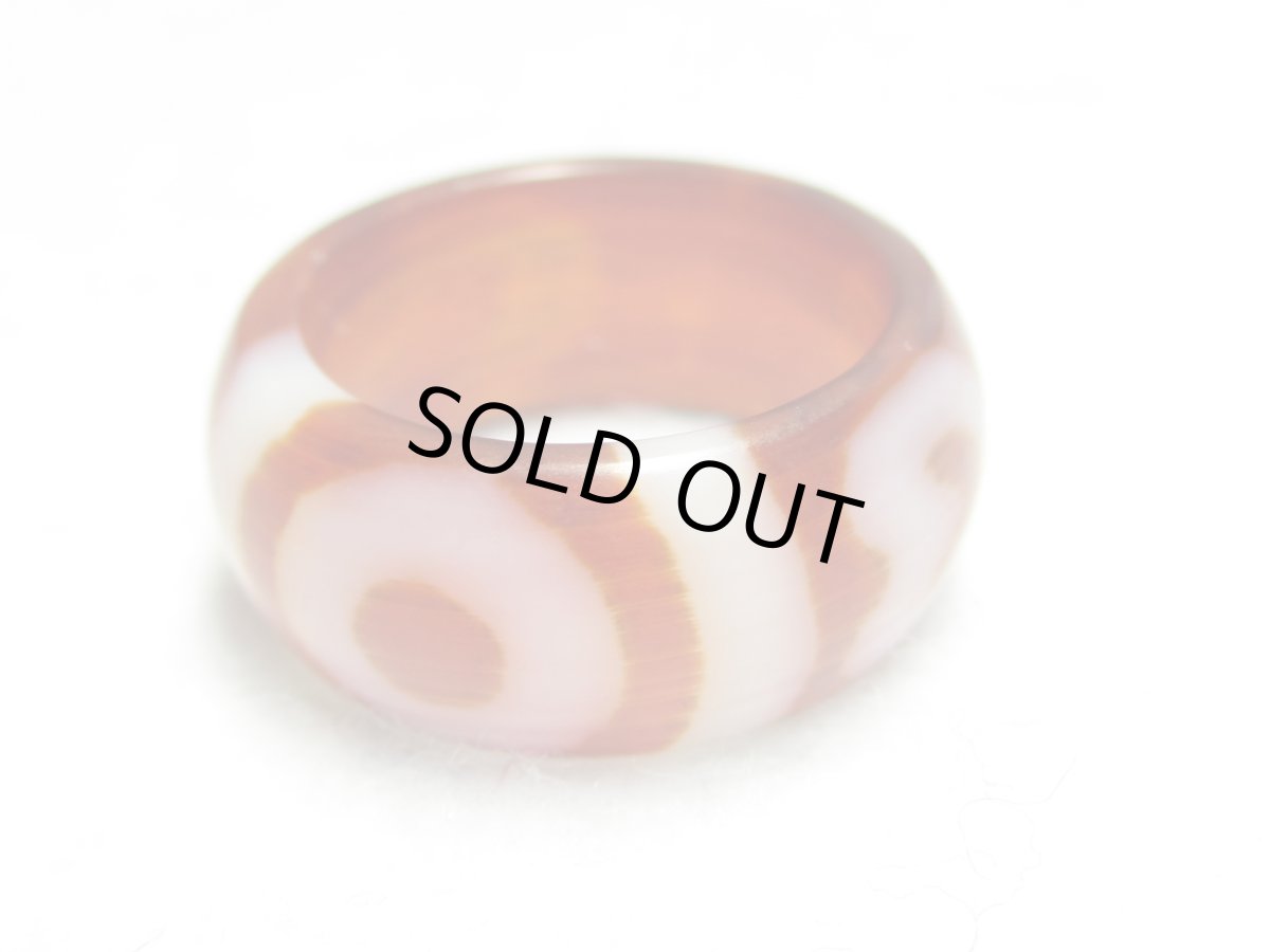 画像4: 老鉱朱砂紅天珠・水蓮花天珠 金銭鉤天珠 一眼天珠指輪 リング (4)