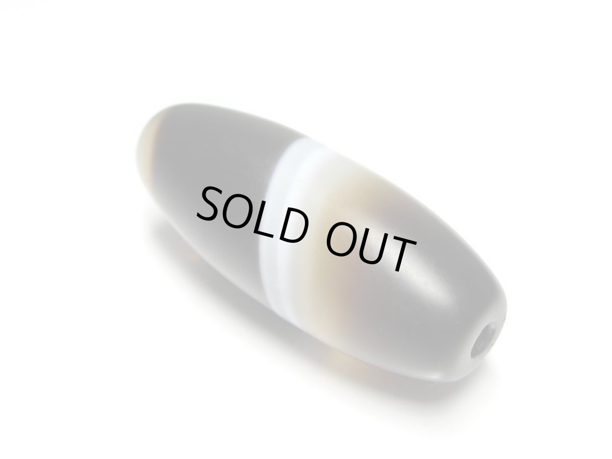 画像2: 天然線天珠 32mm (2)