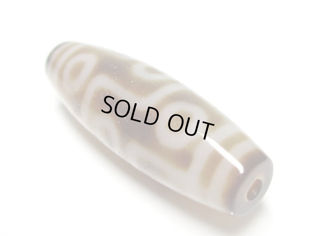 画像4: 透明感・九眼天珠 38mm (4)