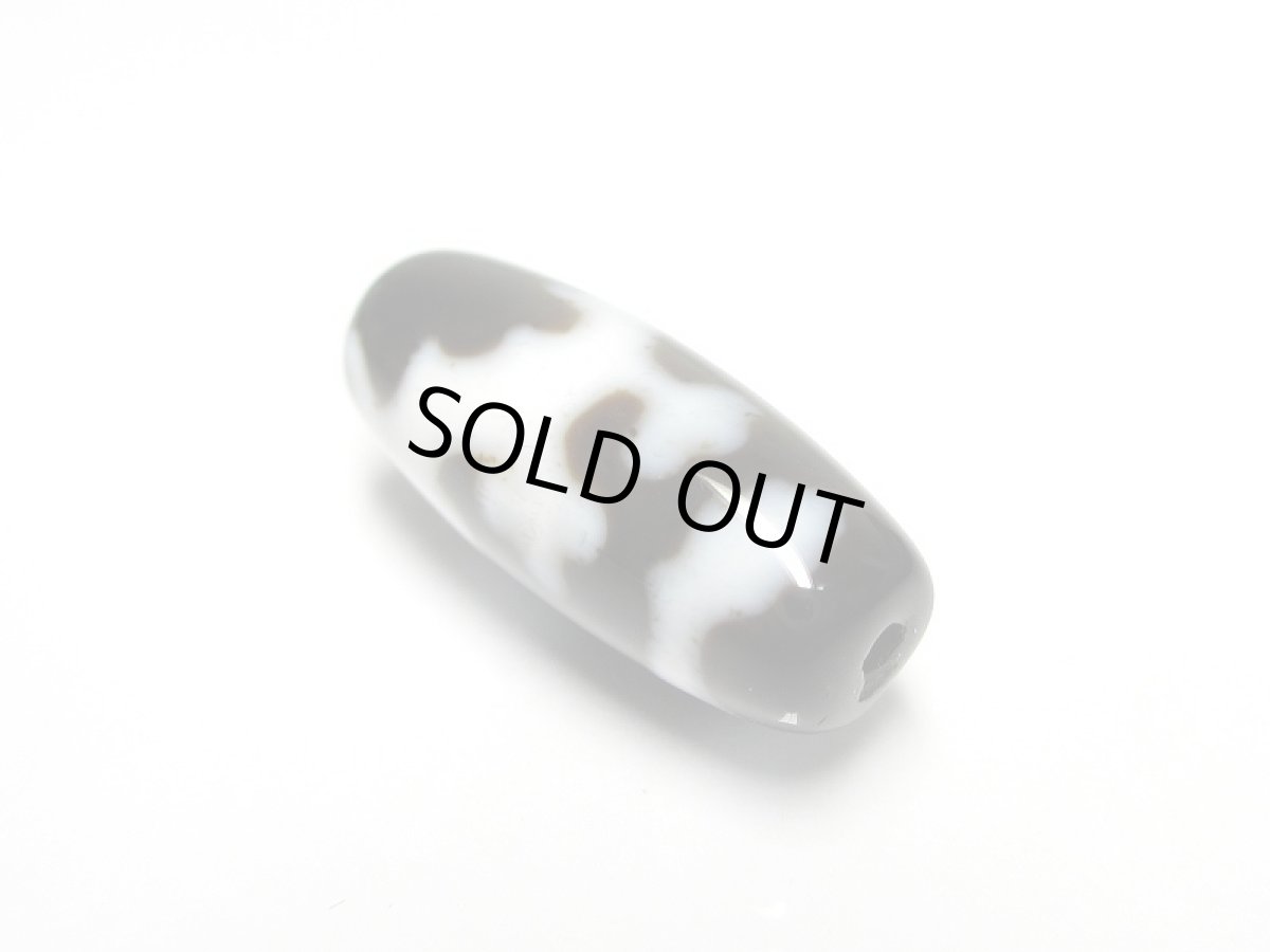 画像2: 黒地至純・龍神天珠 19mm (2)