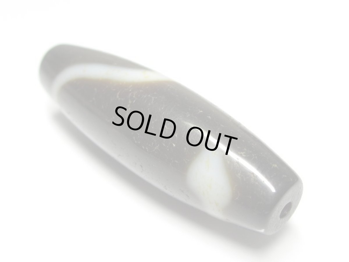 画像4: 至純風化紋・白蛇天珠 40mm (4)