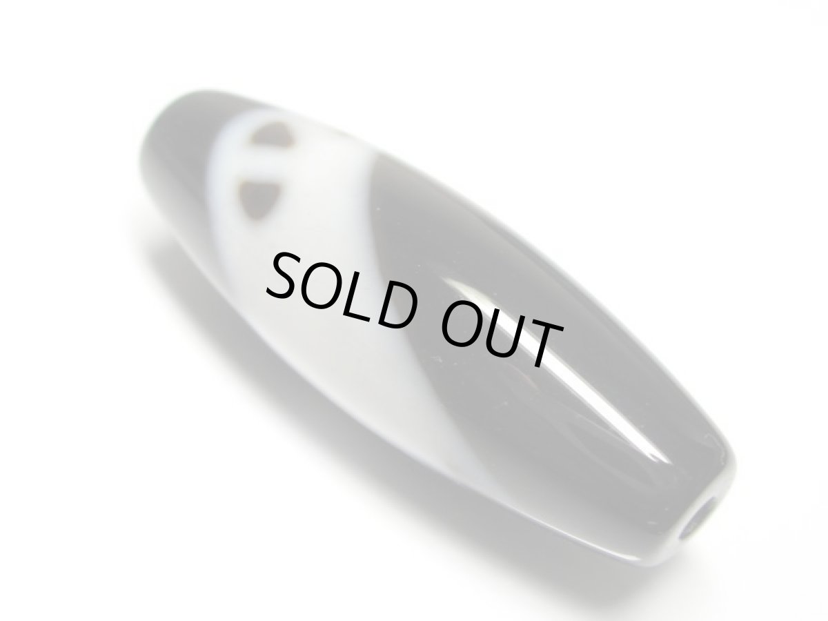 画像2: 黒地至純・鷹神天珠 38mm (2)