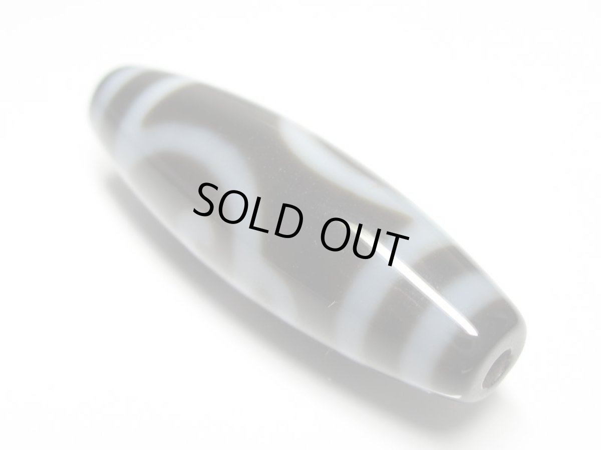 画像4: 黒地至純・如意樹（緑度母）天珠 38mm  (4)