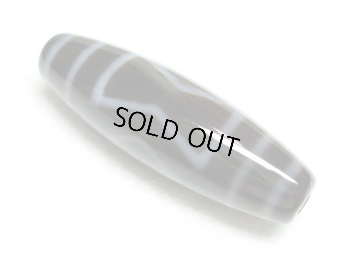 画像2: 黒地至純・金剛雙天地天珠 38mm (2)