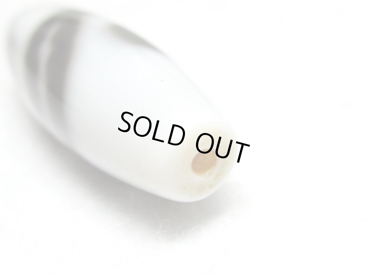 画像4: 白地至純・ 白蛇天珠 38mm (4)