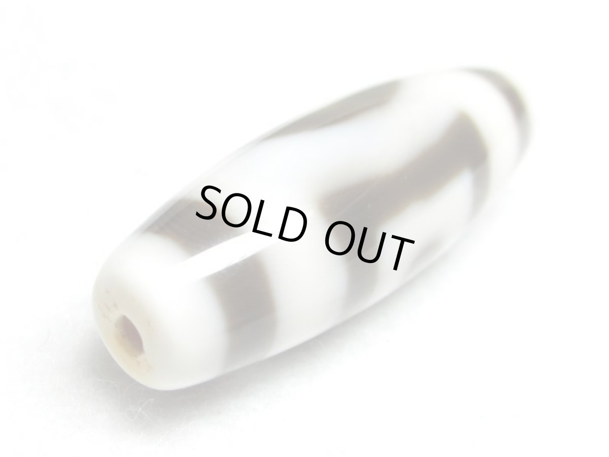 画像3: 白地至純・ 天地星辰天珠 38mm (3)