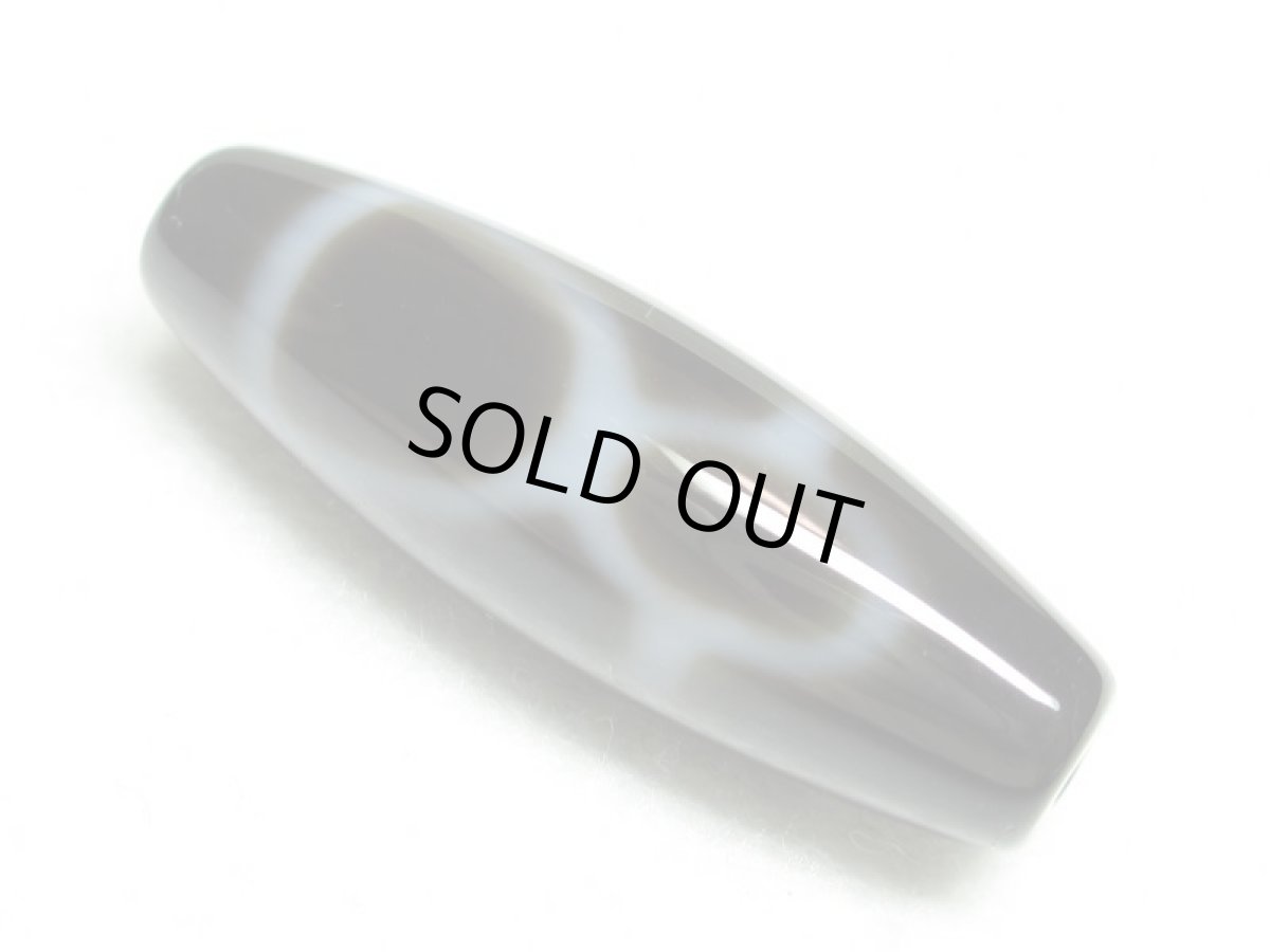 画像2: 黒地至純・財神天珠 38mm  (2)