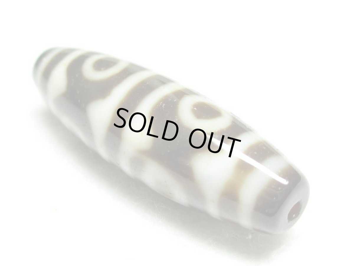 画像4: 至純風化紋・四線虎牙六眼天珠 38mm (4)