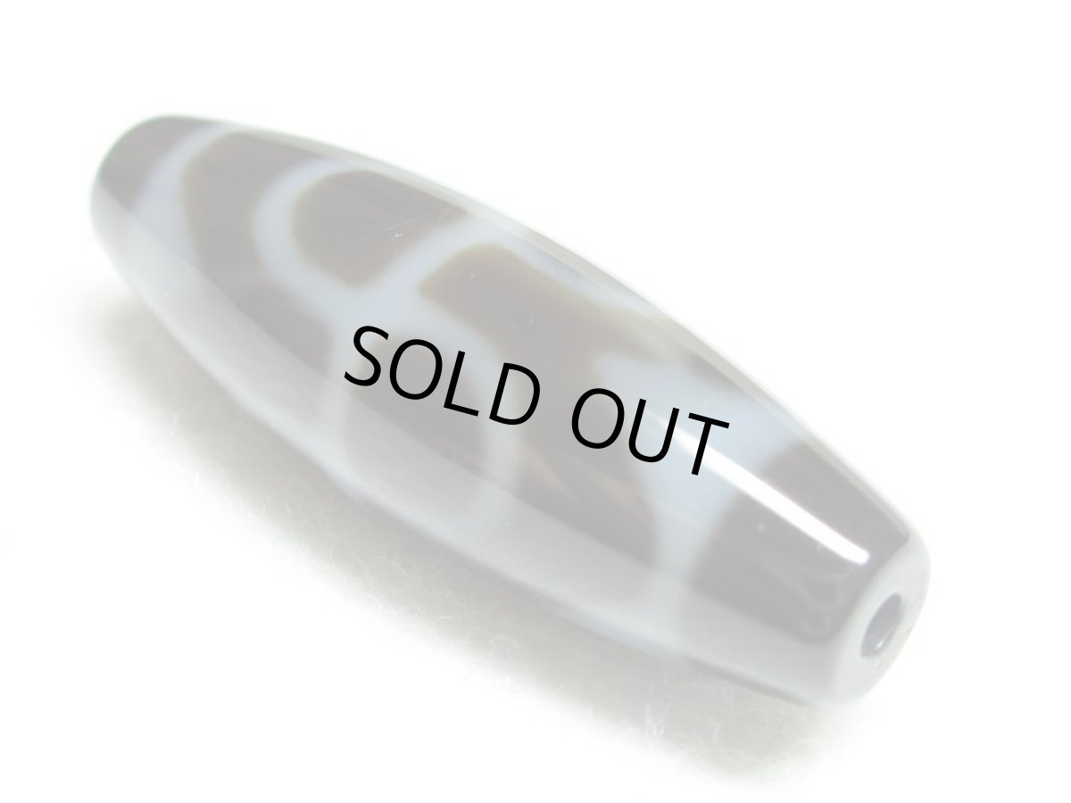 画像4: 黒地至純・六弁蓮花天珠 38mm  (4)