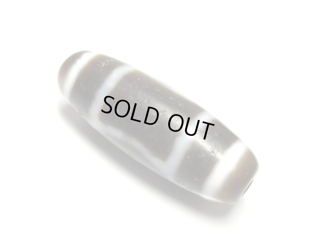 画像2: 風化龍鱗・天地天珠 30mm  (2)