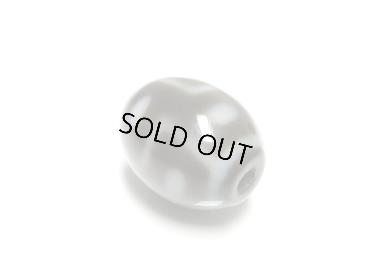 画像2: 黒地至純・八面星辰天珠 15mm (2)