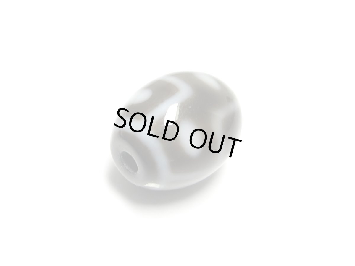 画像3: 黒地至純・八面星辰天珠 15mm (3)