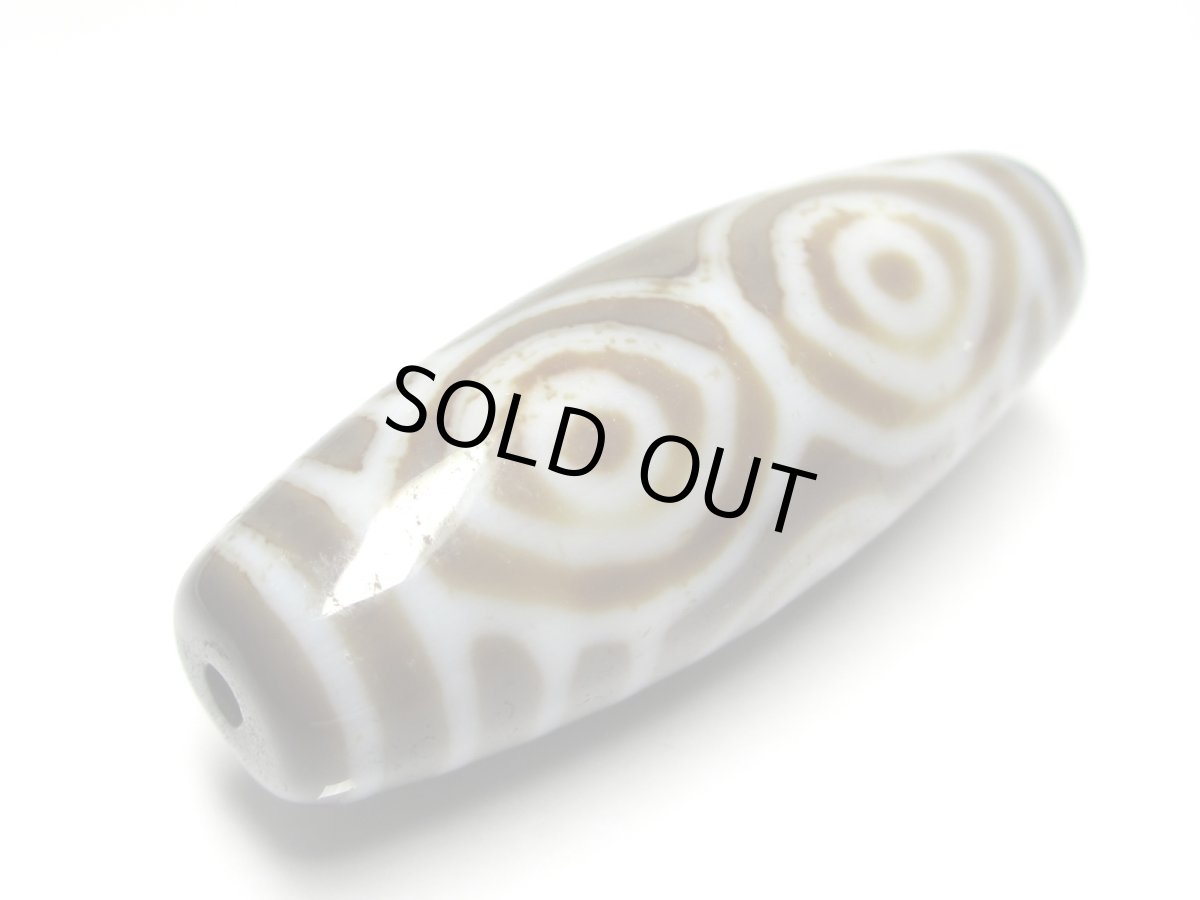 画像3: 黒地至純・龍眼天珠 40mm  (3)