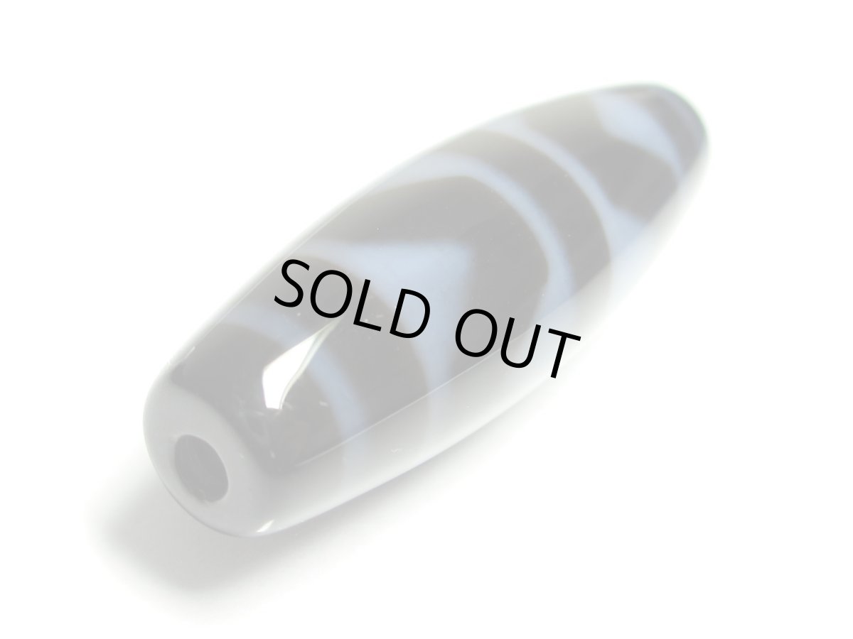 画像3: 透明感・四線虎牙天珠 38mm (3)