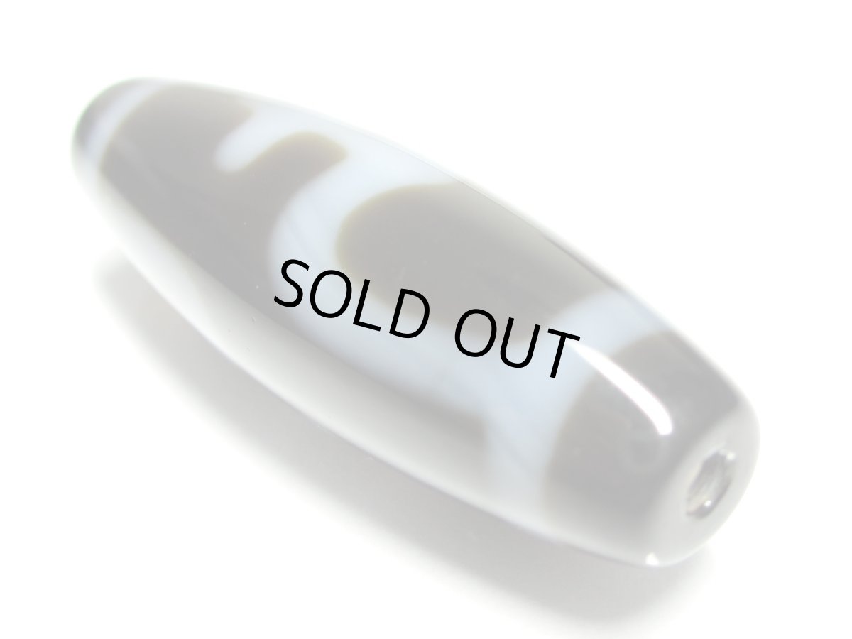 画像4: 透明感・宝瓶天珠 38mm (4)