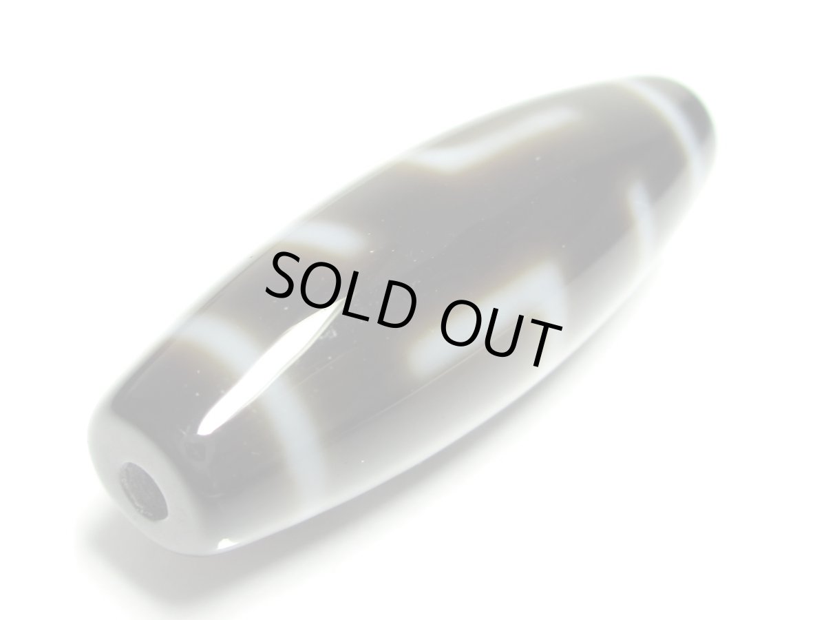 画像3: 透明感・万字（卍）天珠 38mm (3)