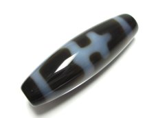 画像1: 透明感・宝瓶天珠 38mm (1)