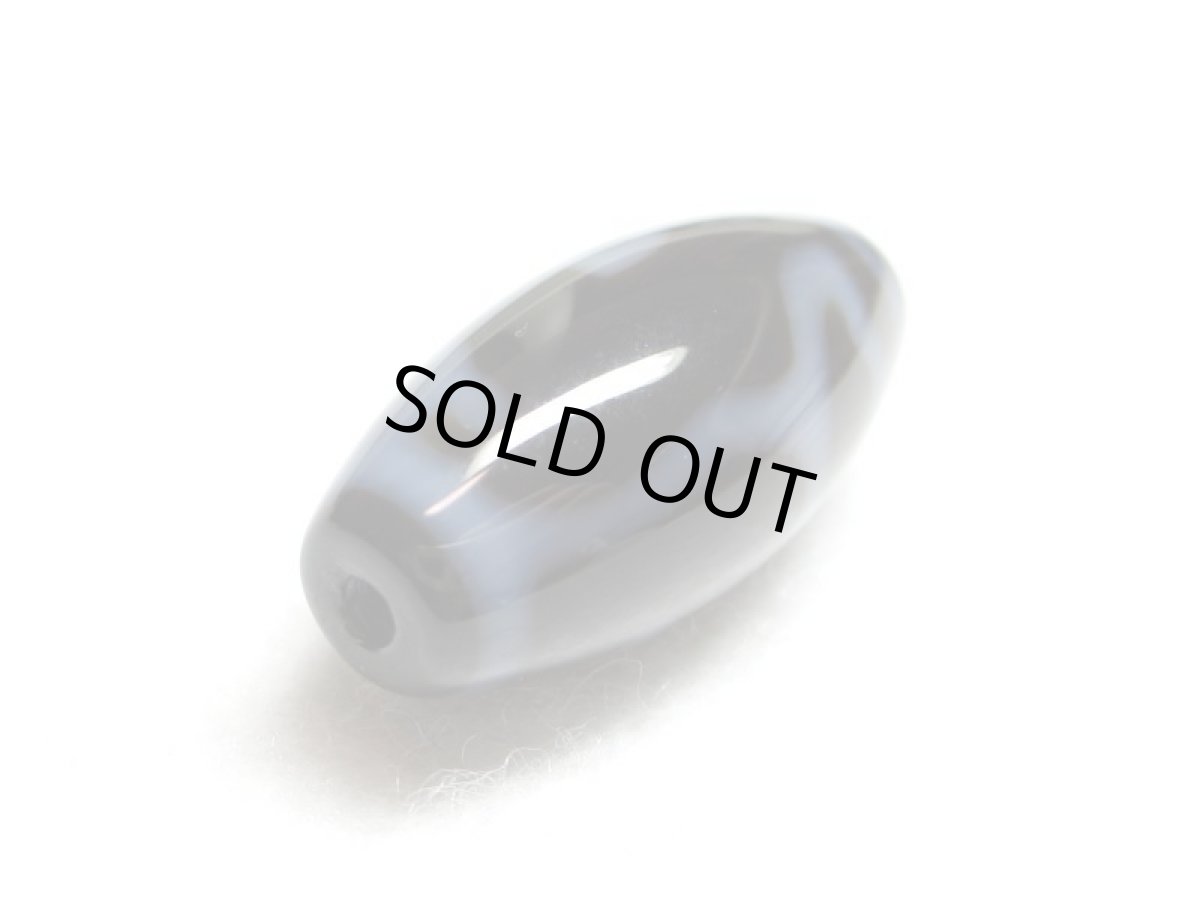 画像3: 黒地至純・水蓮花天珠 25mm (3)