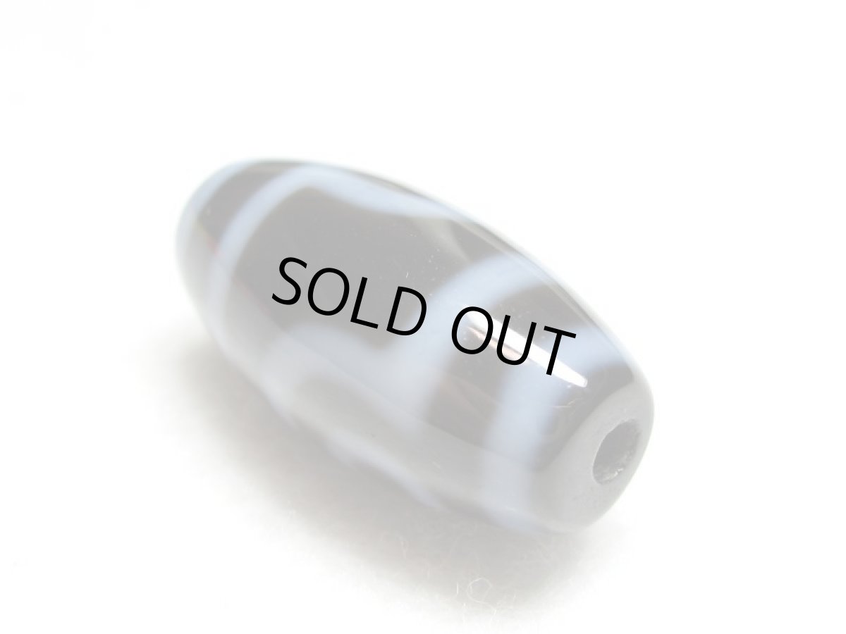 画像4: 黒地至純・二眼天珠 24mm (4)