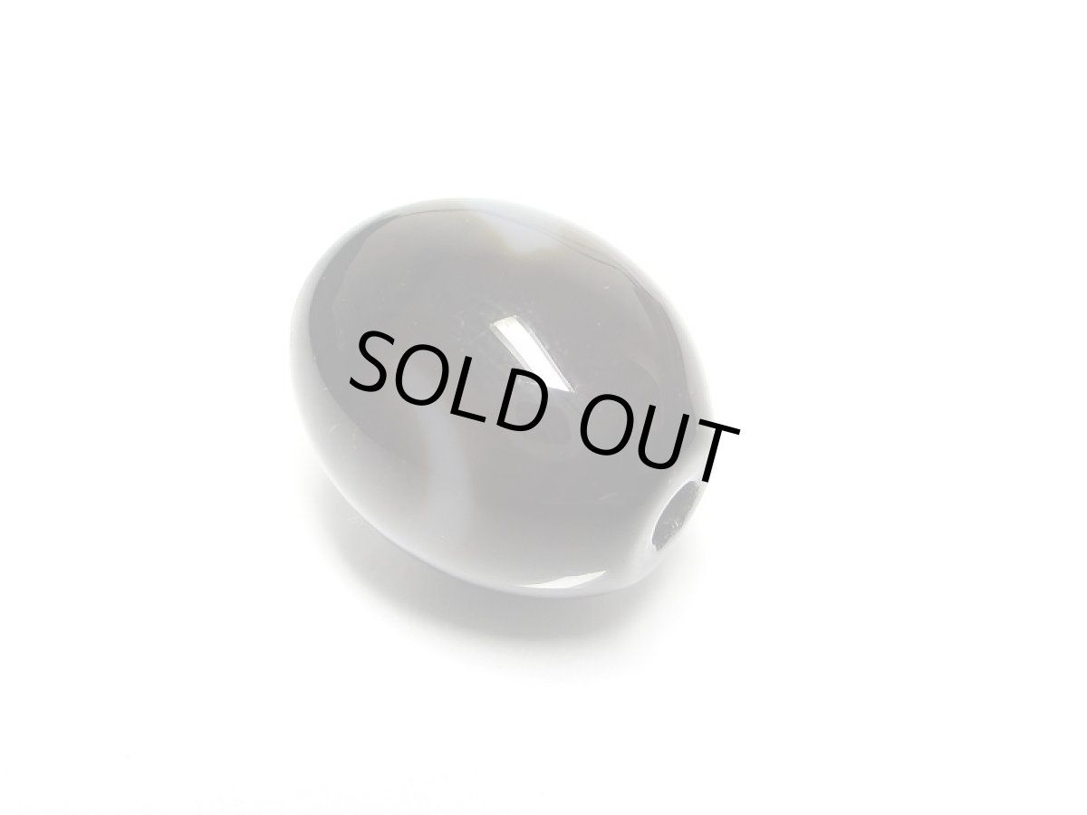 画像4: 黒地至純・白蛇天珠 15mm (4)