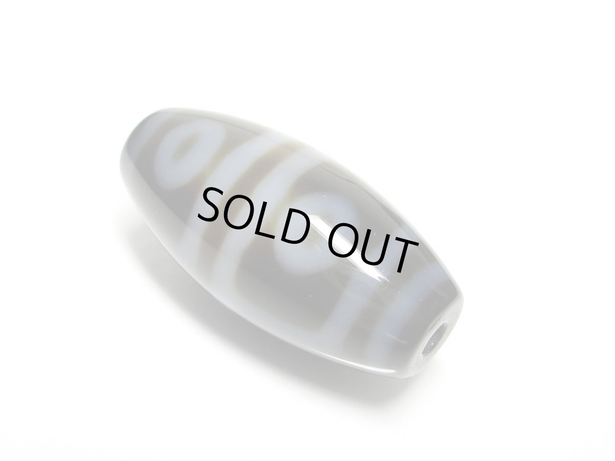 画像2: 黒地至純・四眼天珠 25mm (2)