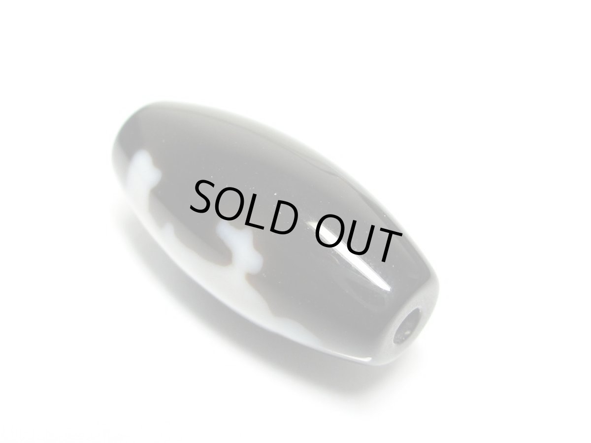 画像2: 黒地至純・観音天珠 25mm (2)