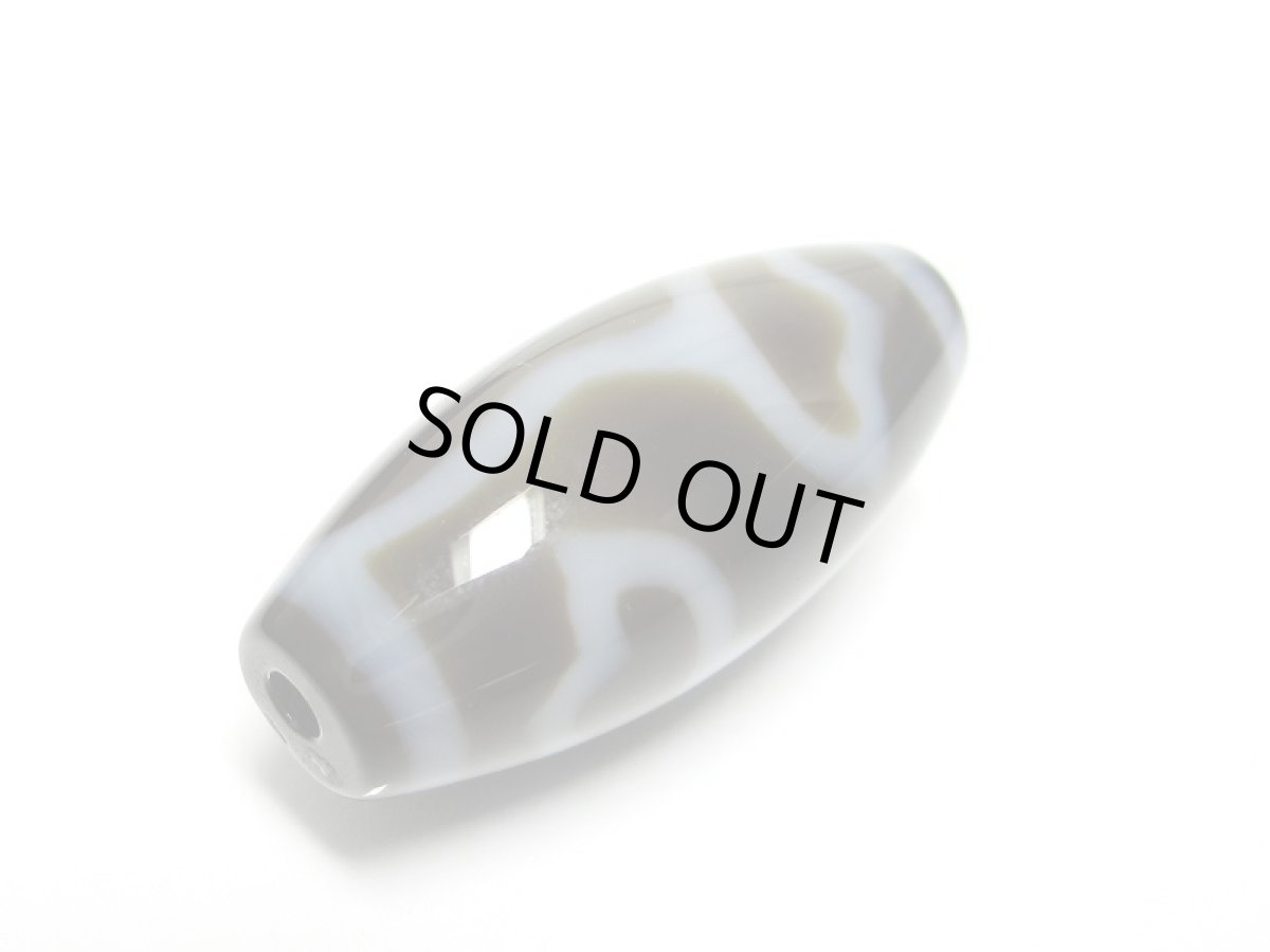 画像3: 黒地至純・水蓮花天珠 25mm (3)