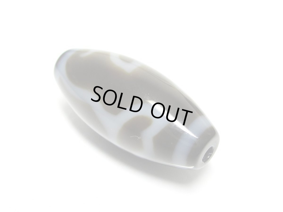 画像4: 黒地至純・水蓮花天珠 25mm (4)