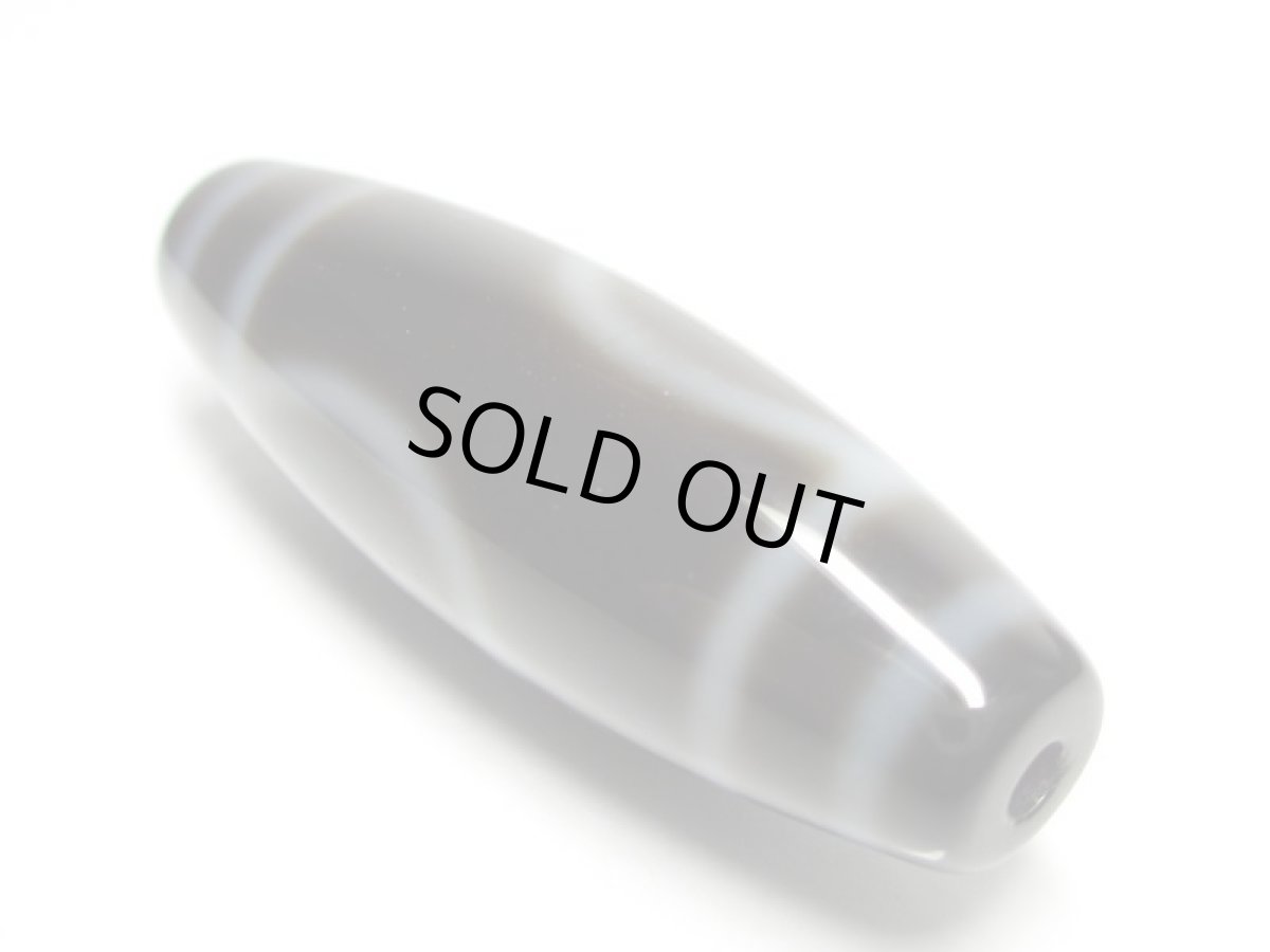 画像4: 黒地至純・如意樹(緑度母)天珠 38mm  (4)