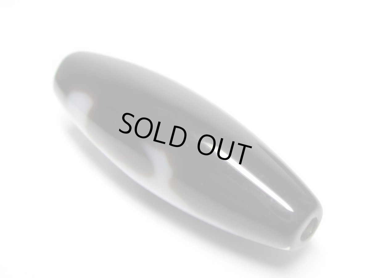 画像2: 黒地至純・観音天珠 38mm  (2)