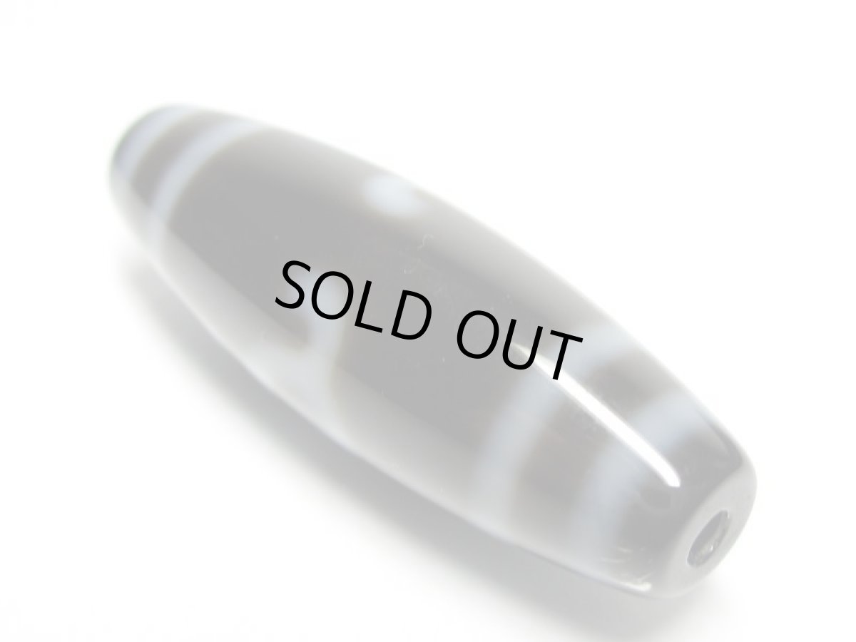 画像4: 黒地至純・如意樹(緑度母)天珠 38mm  (4)