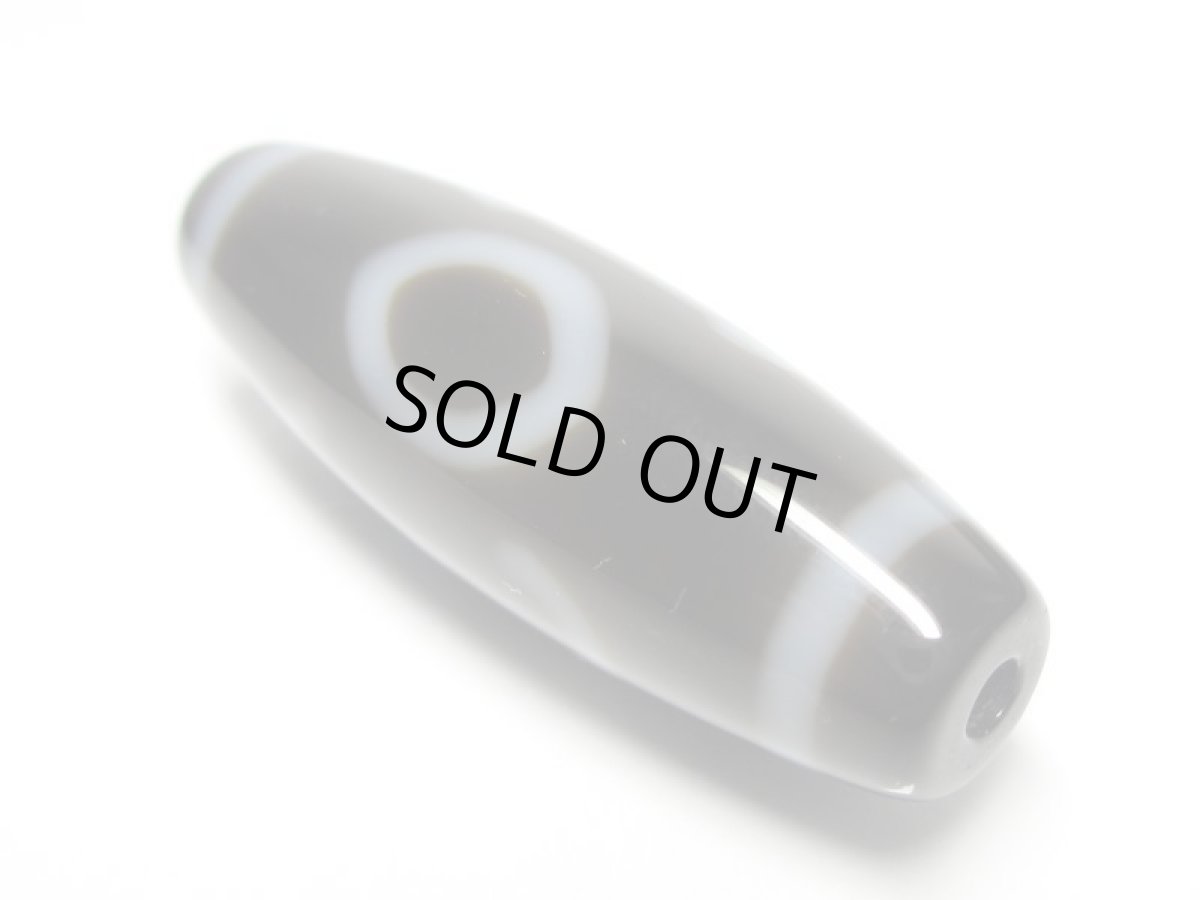 画像2: 黒地至純・二眼大鵬鳥天珠 38mm (2)