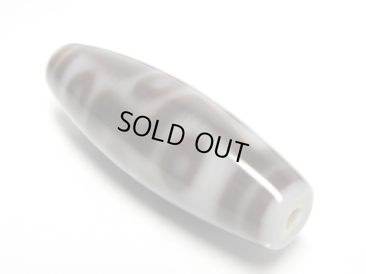 画像4: 白地至純・九眼天珠 40mm (4)