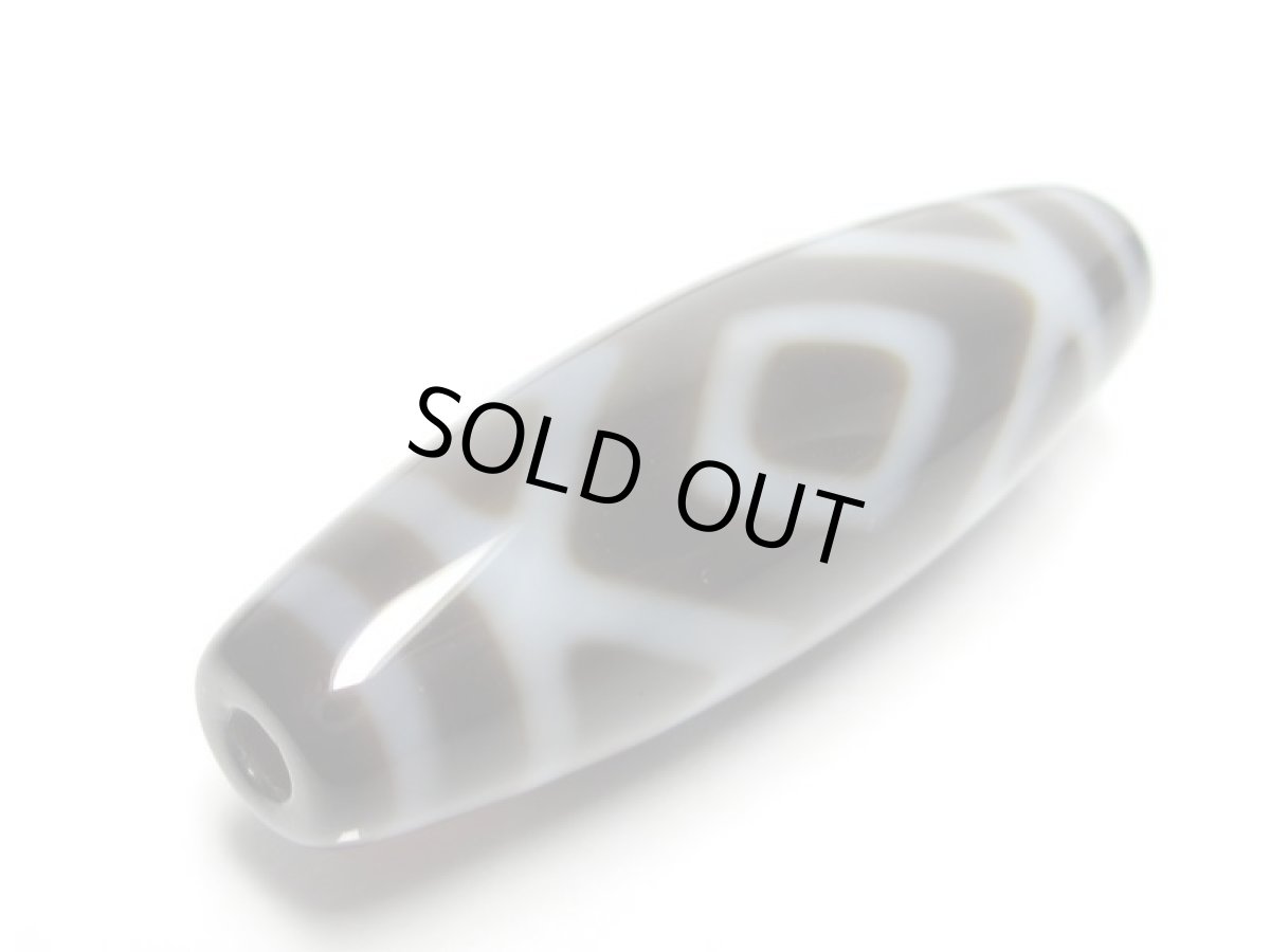 画像3: 黒地至純・金剛天珠 38mm  (3)