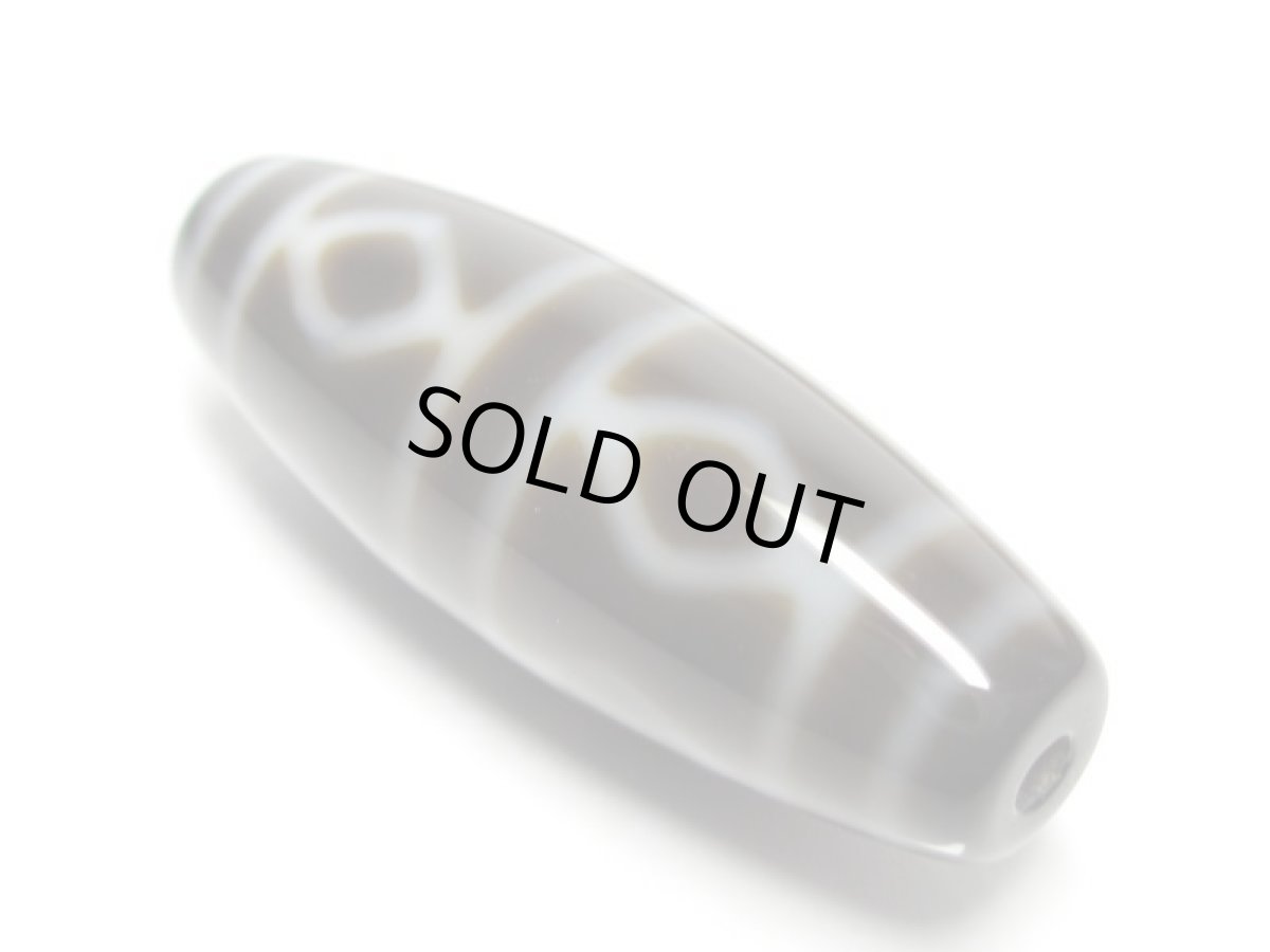 画像4: 黒地至純・金剛八眼天珠 38mm (4)